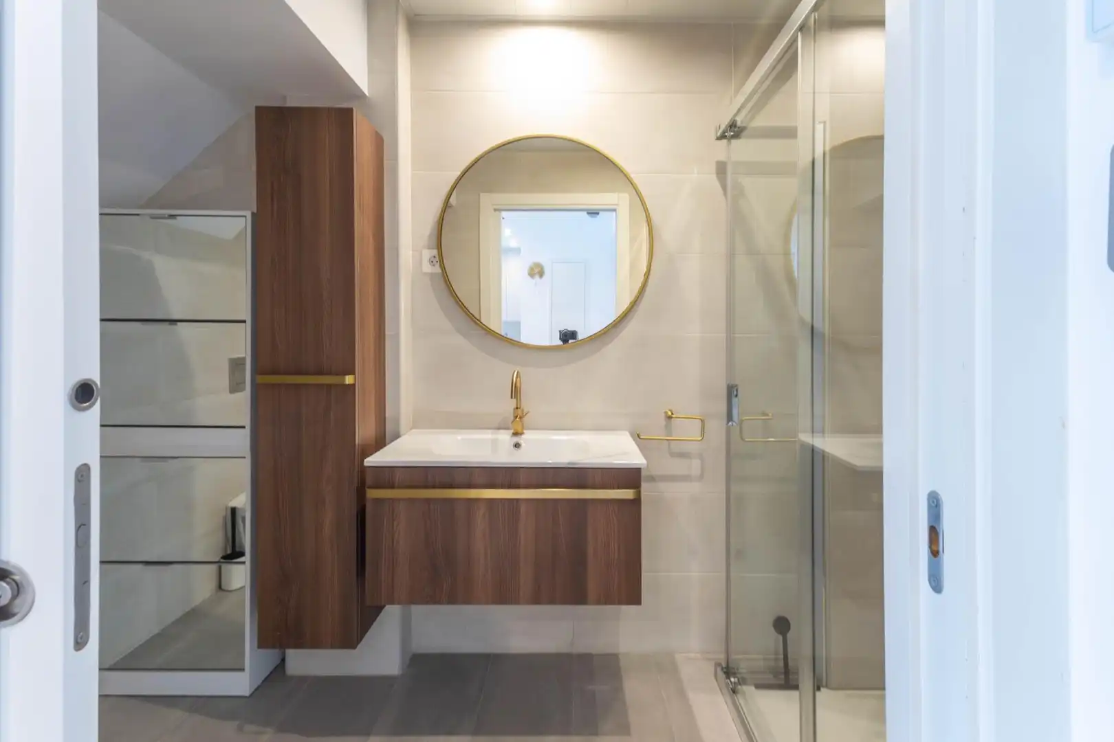 Badezimmer von Maisonette zum Verkauf in Barcelona mit Klimaanlage, Parkett und Terrasse