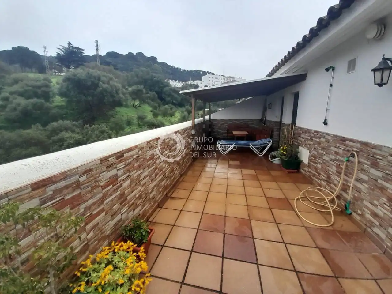 Terrassa de Casa o xalet en venda en Alcalá de los Gazules amb Terrassa, Moblat i Piscina comunitària