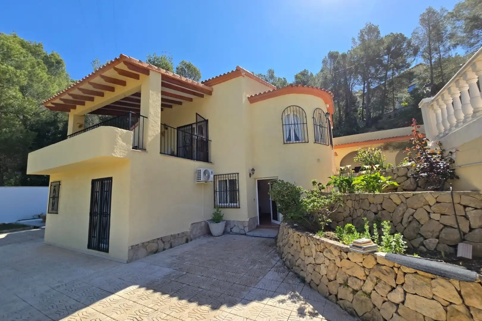 House with pool for sale in Altea la Vella