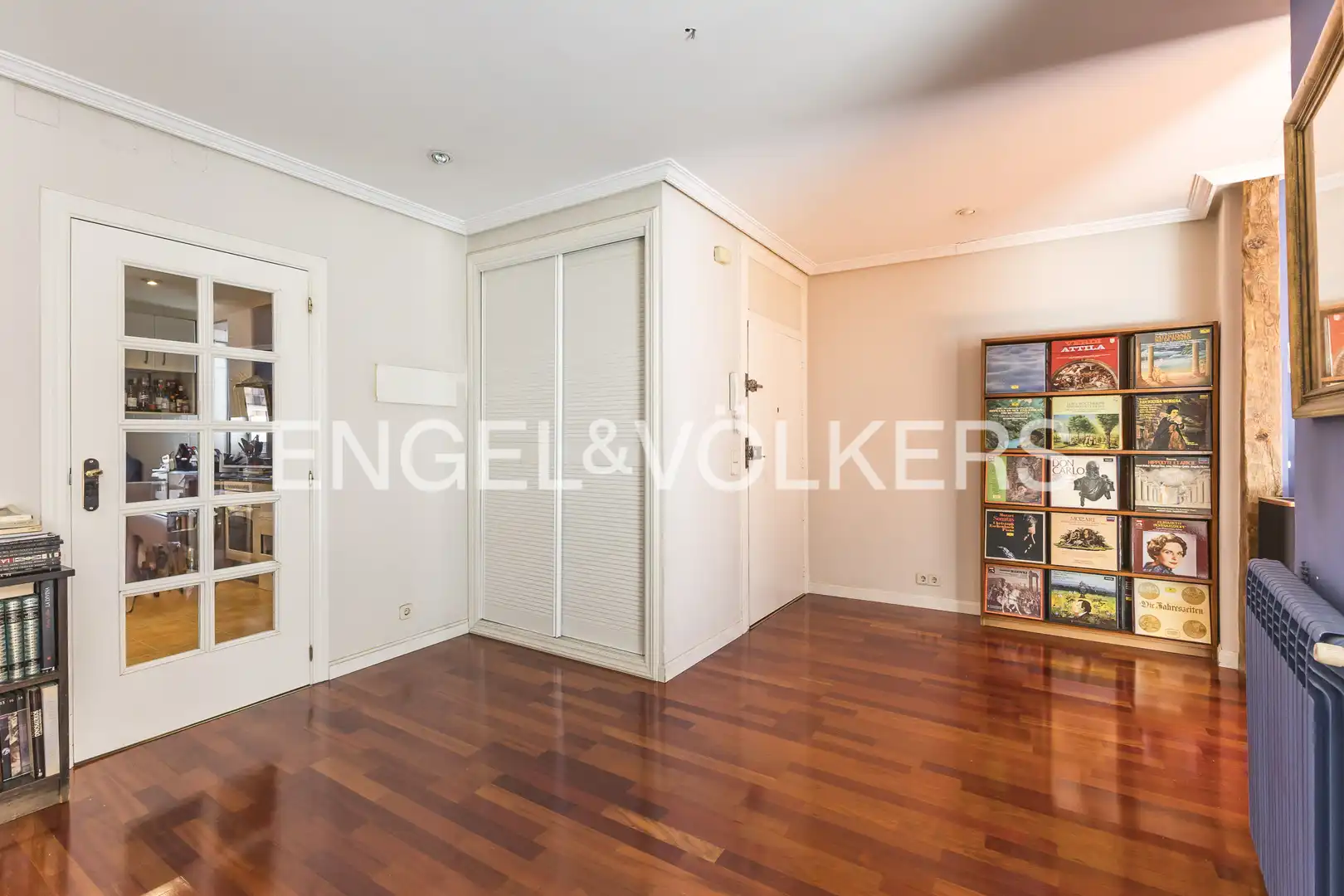 Vista exterior de Piso en venta en Madrid con Aire acondicionado, Calefacción y Parquet