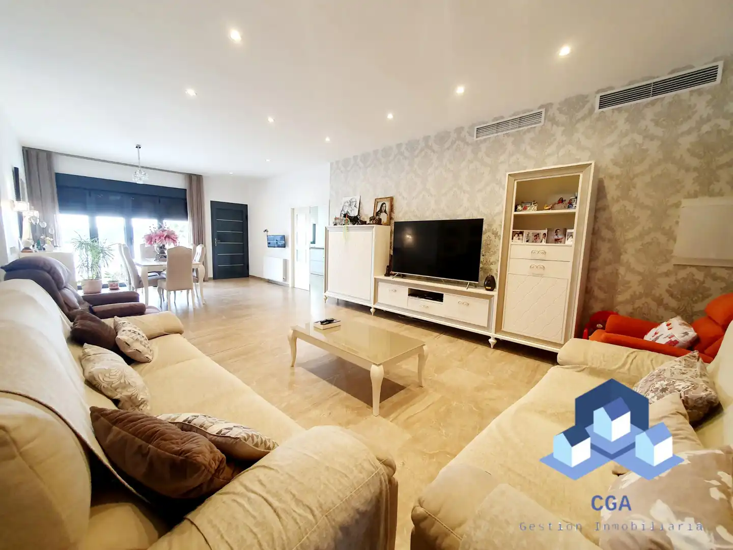 Sala de estar de Casa o chalet en venta en Lorca con Aire acondicionado, Calefacción y Jardín privado