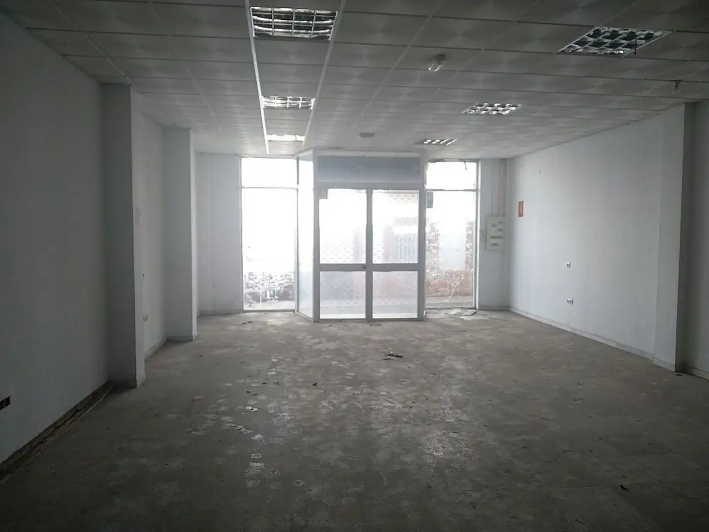 Local comercial en venta en Bollullos de la Mitación, imagen 4