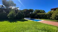 Jardí de Casa o xalet de lloguer en Gavà amb Aire condicionat, Terrassa i Piscina