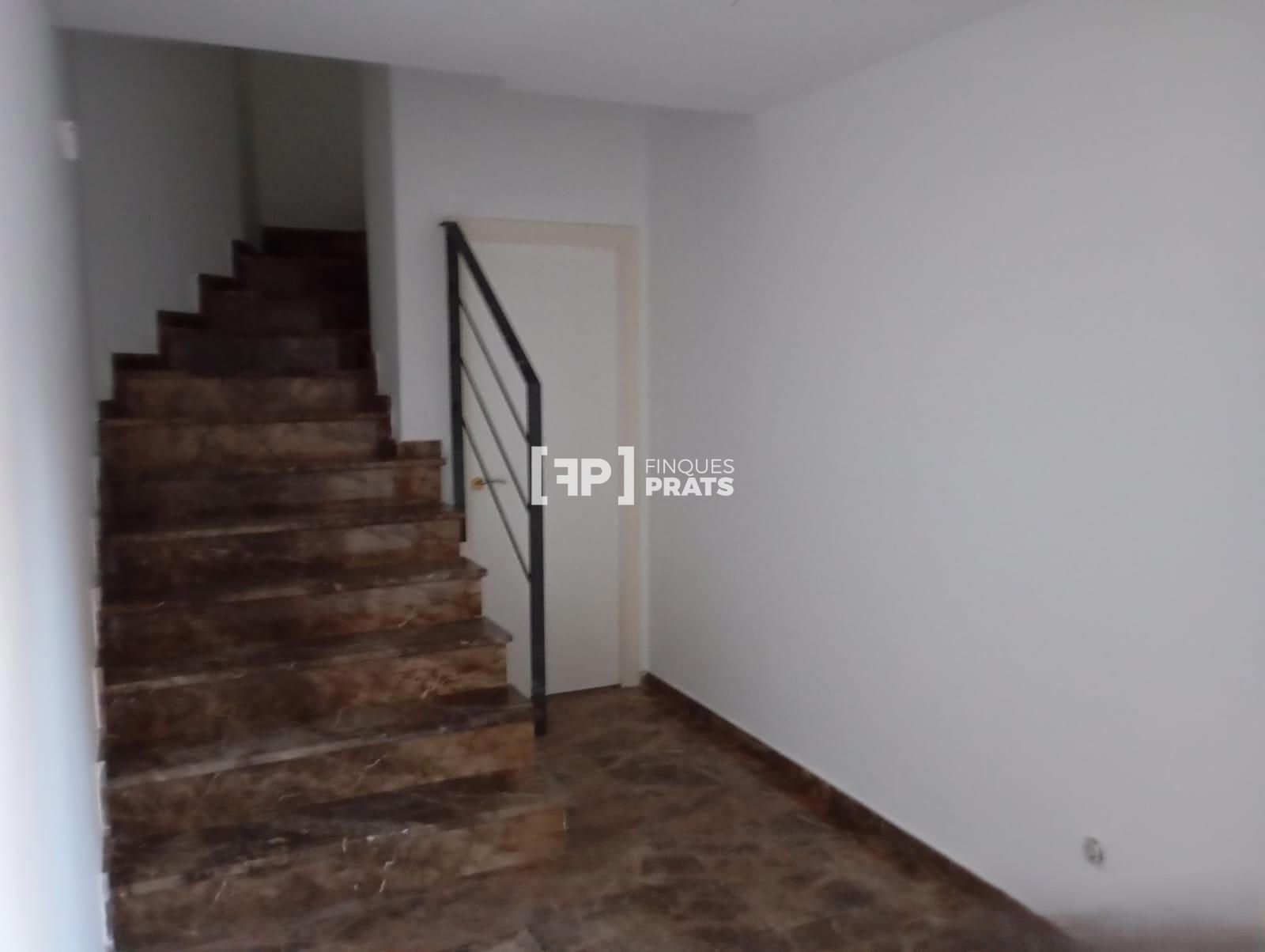 Casa adosada en venda en Balaguer amb Jardí privat i Traster