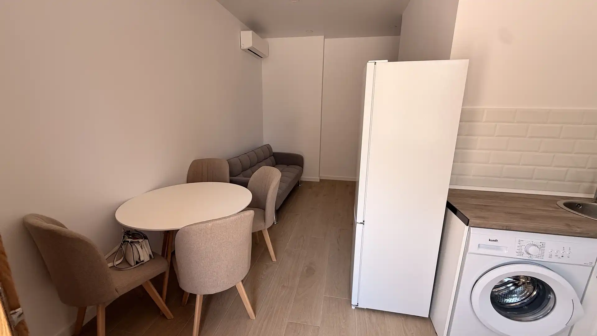 Mini appartamento con piscina in vendita a Calle Aviles, imagen 4
