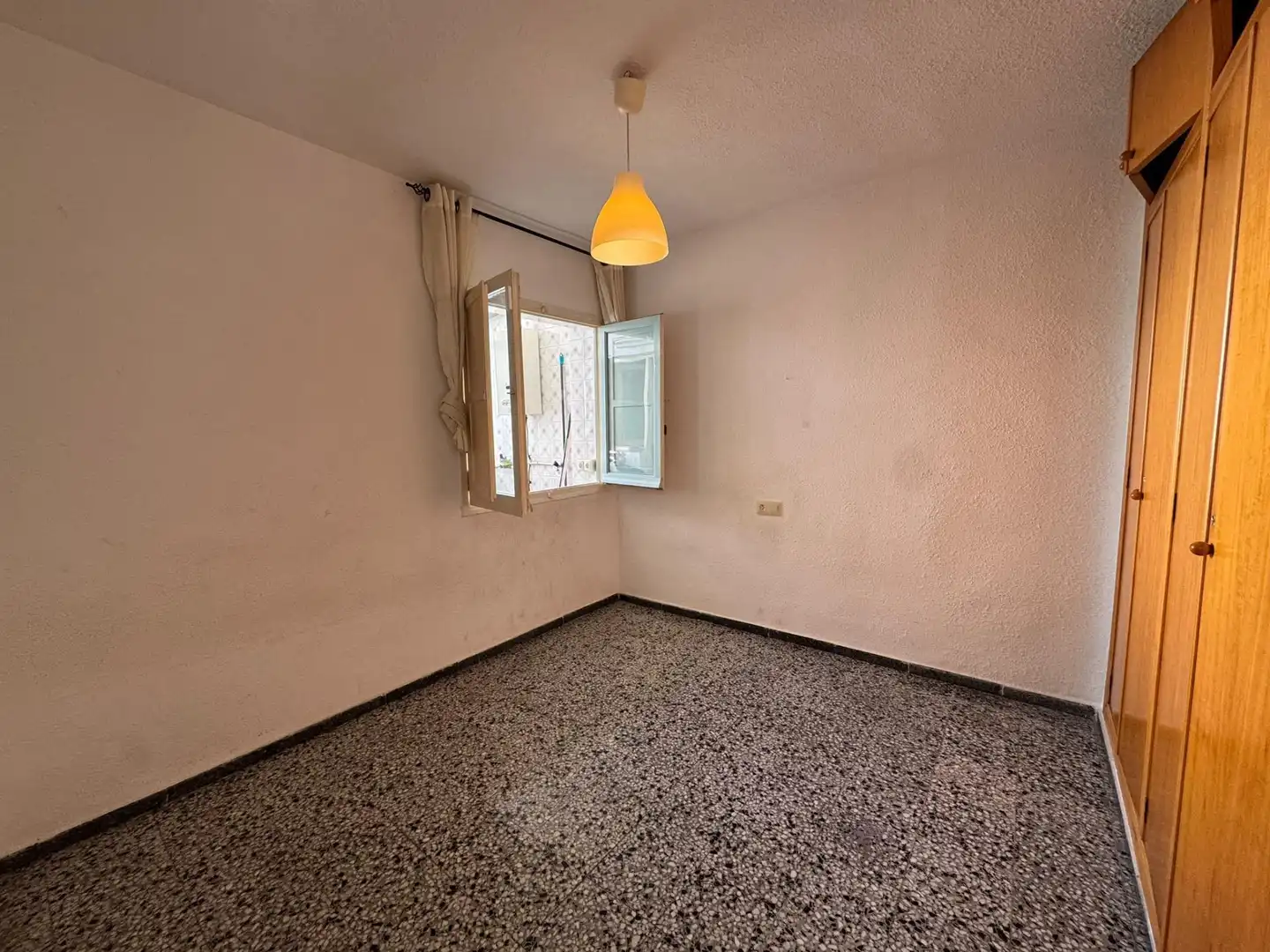 Bedroom of Flat for sale in Alicante / Alacant  with Air Conditioner and Balcony