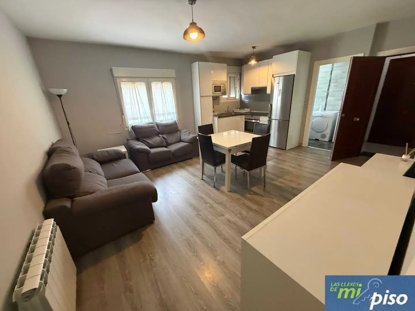 Sala de estar de Piso de alquiler en Valladolid con Calefacción, Parquet y Amueblado