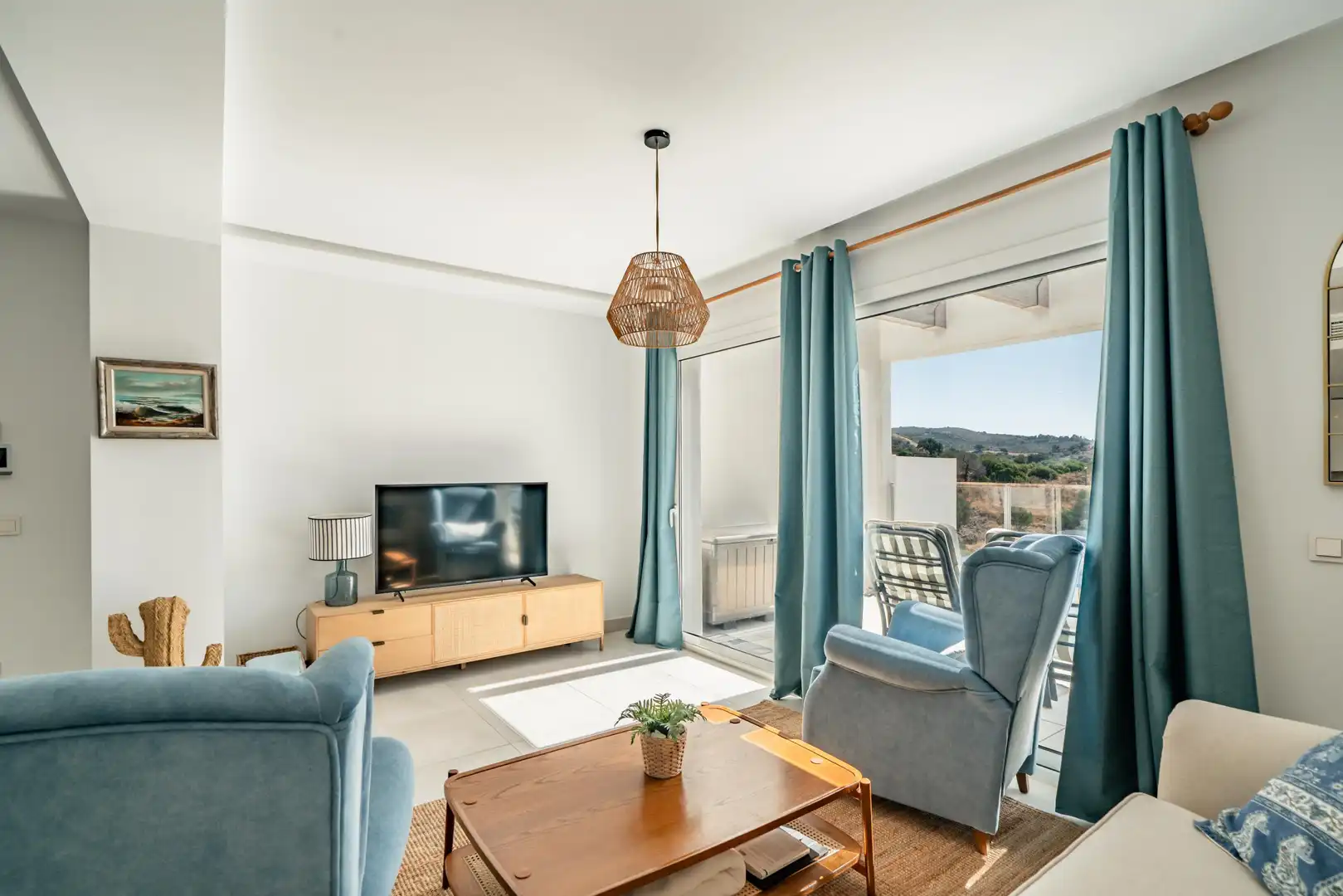 Wohnzimmer von Maisonette zur Miete in Marbella mit Klimaanlage, Heizung und Privatgarten