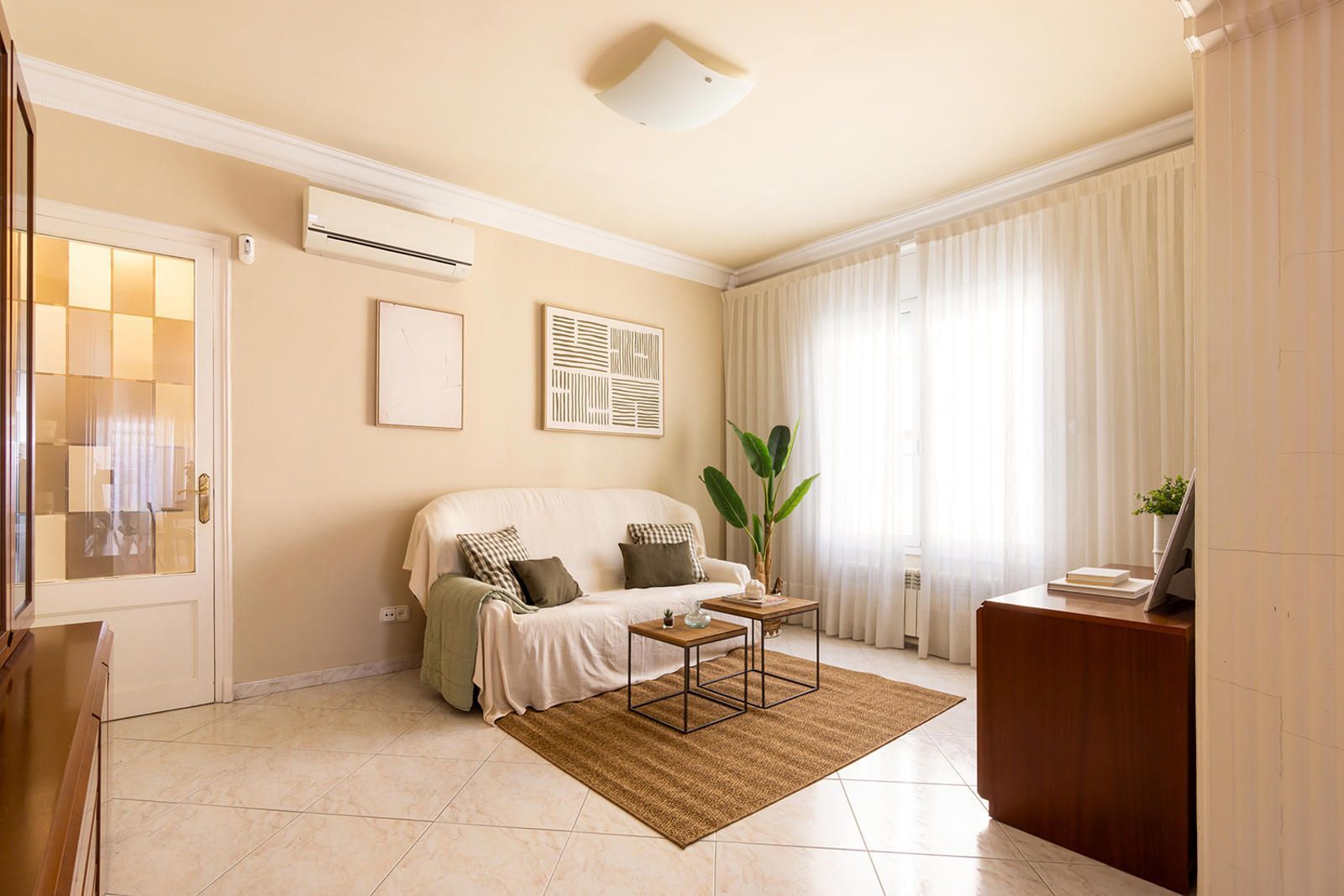 Sala de estar de Casa o chalet en venta en Sabadell con Aire acondicionado, Calefacción y Terraza