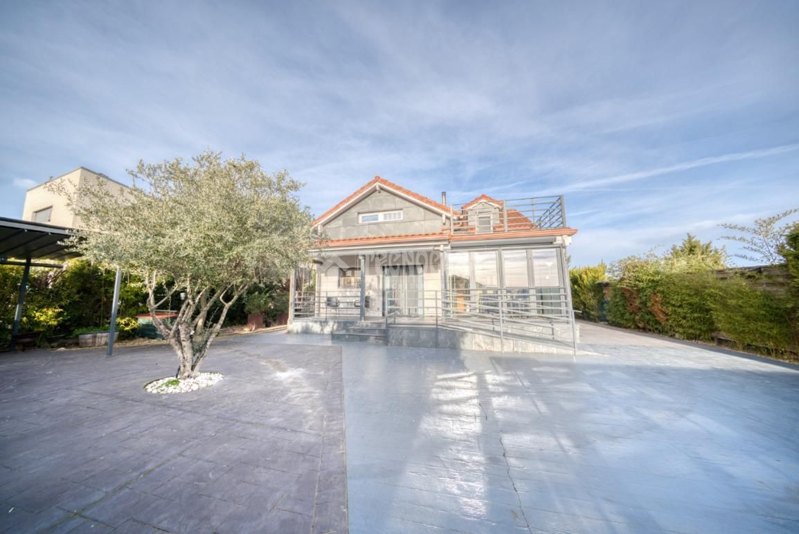 House or chalet for sale in Avenida de las médulas