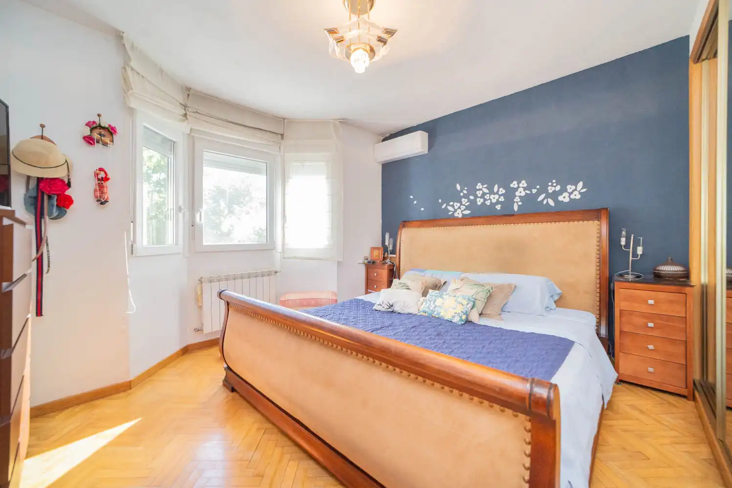 Dormitori de Casa adosada en venda en Villanueva del Pardillo amb Aire condicionat, Calefacció i Parquet