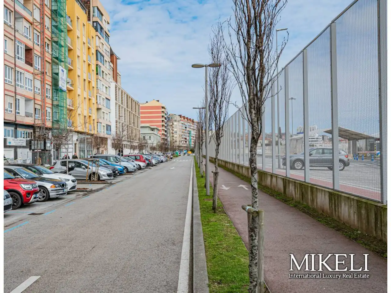 Vista exterior de Piso en venta en Santander con Parquet