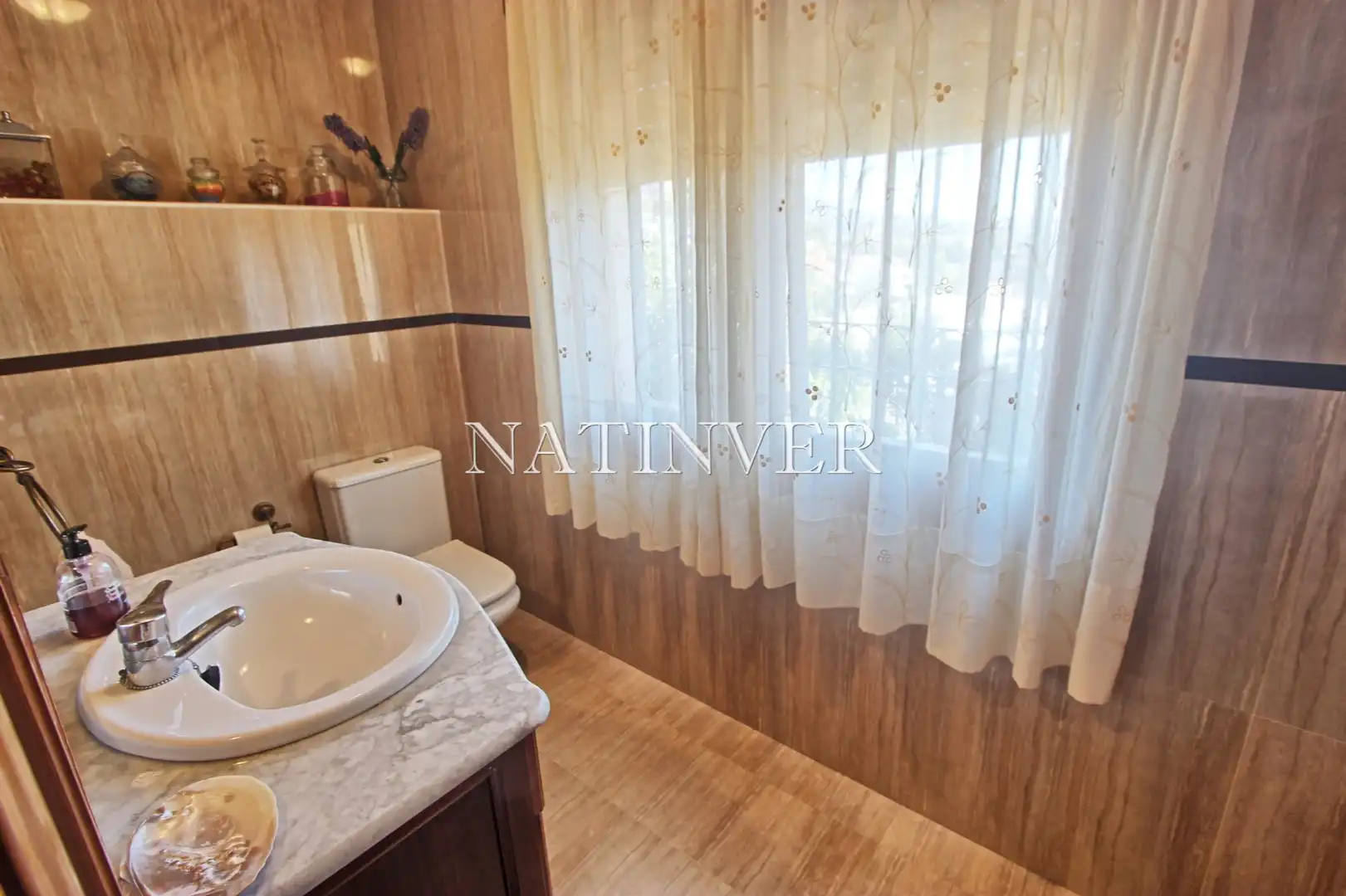 Houses for sale in Calle Rodeo, Cerrado de Calderón - Hacienda Paredes