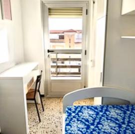 Photo 5 of Flat for share in Les Tendetes - Avenida Burjassot,  Valencia Capital