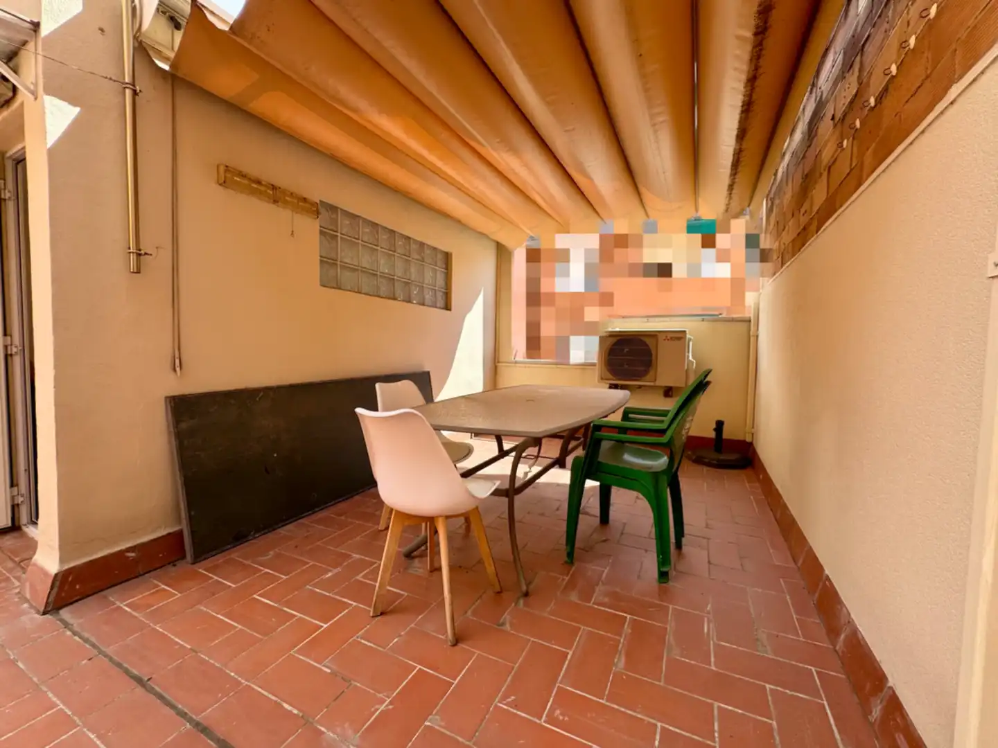 Terraza de Piso en venta en Sant Boi de Llobregat con Aire acondicionado, Terraza y Trastero