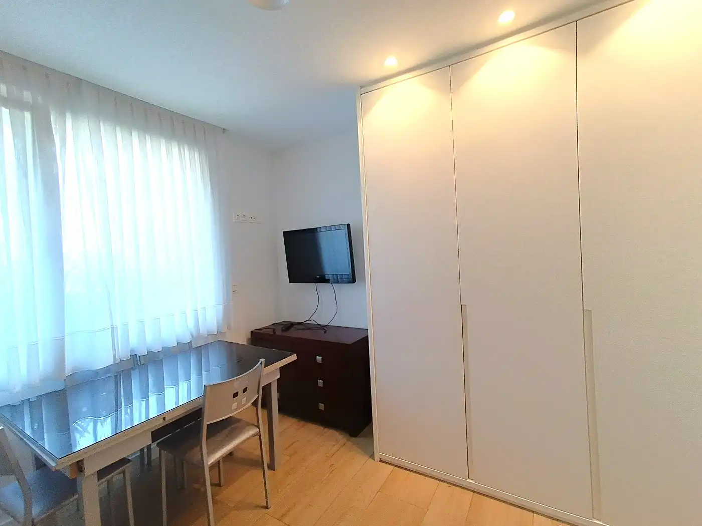 Habitación de Planta baja en venta en Sopela con Calefacción, Terraza y Amueblado