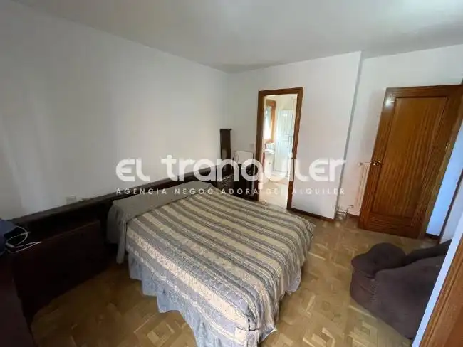 Bedroom of Flat for rent in Leganés  with Parquet flooring, Terrace and Furnished