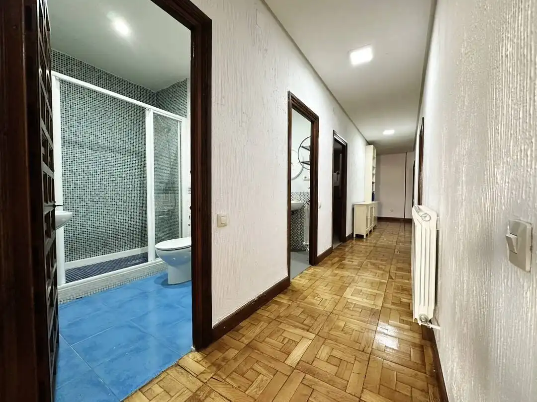 Wohnung zur Miete in Toledo mit Klimaanlage, Heizung und Terrasse