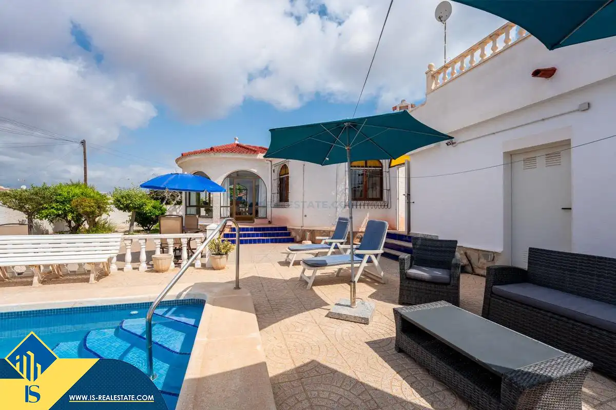 Villa mit Pool zum Verkauf in Zona Carrefour - Urbanizaciones, imagen 25