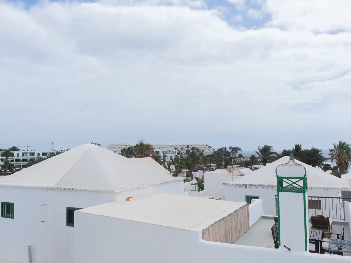 Vista exterior de Casa adosada en venta en Costa Teguise