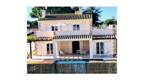Foto 2 von Haus oder Chalet zum Verkauf in Calle Barcelona, 82, Riells, L'Escala