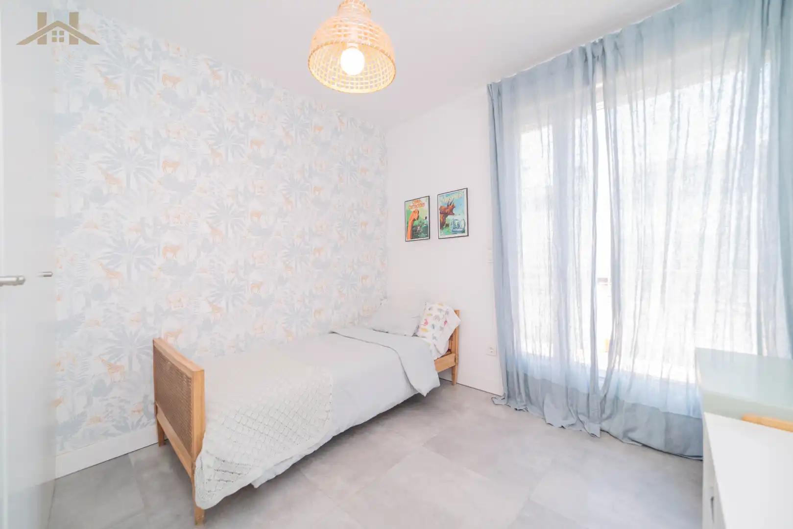 Bedroom of Detached homes for sale in Pozuelo de Alarcón  with Air Conditioner, Heating and Private garden