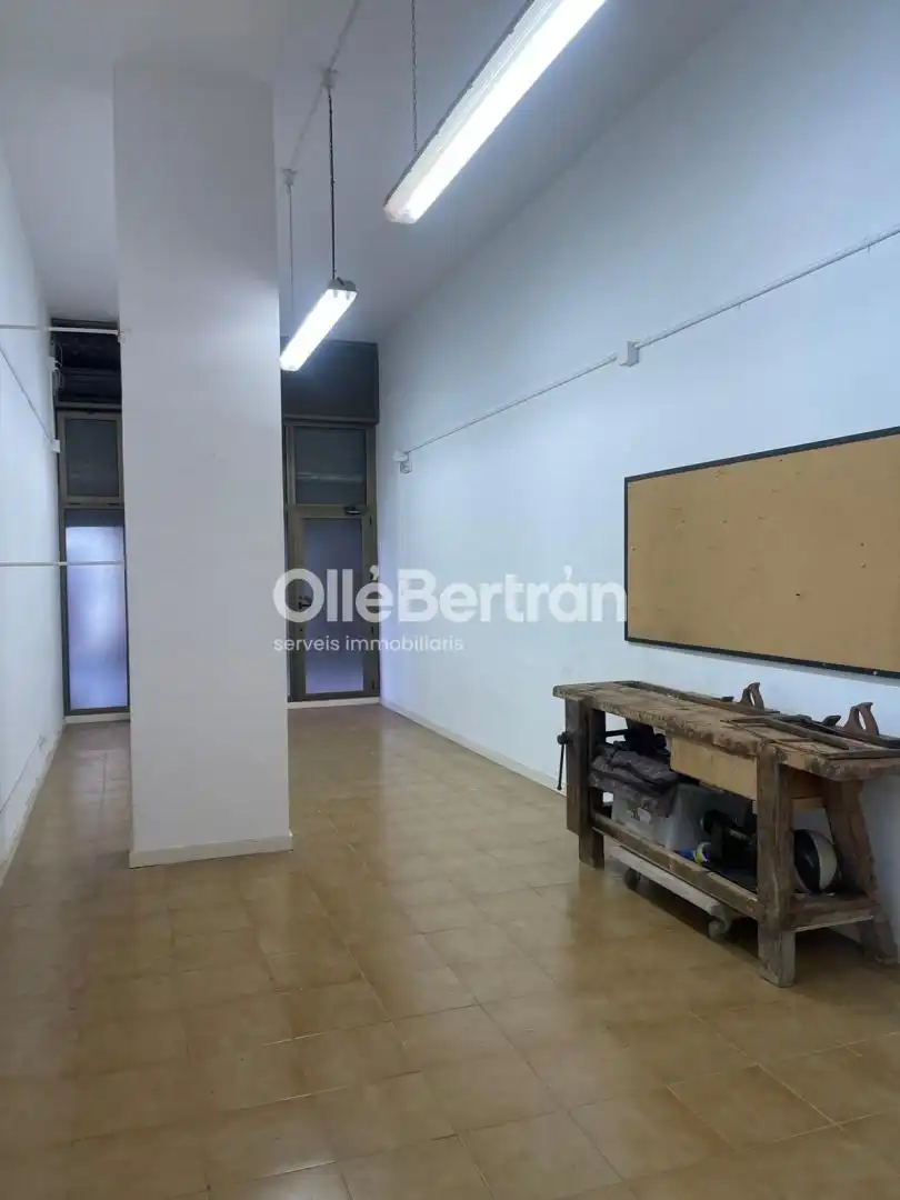 Geschaftsraum zum Verkauf in Barcelona