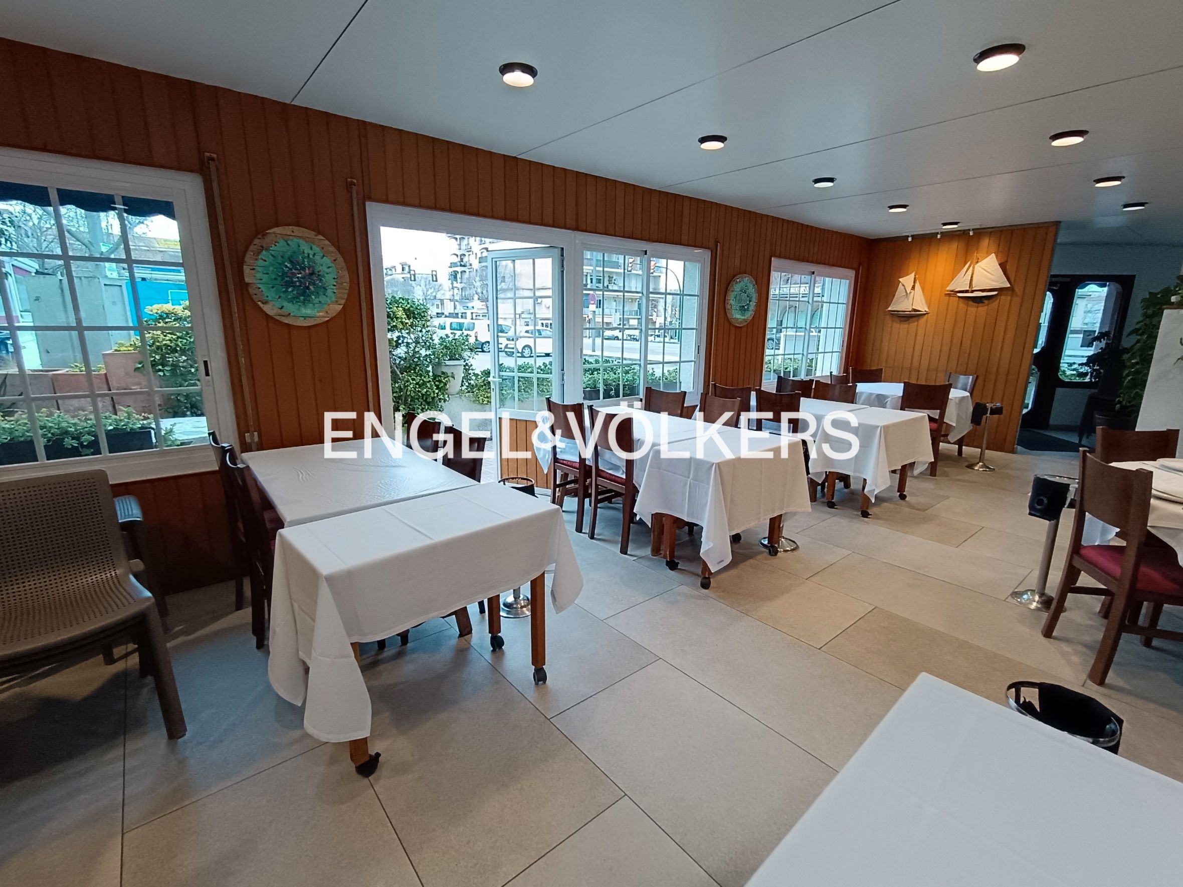 Premises for sale in Calafell