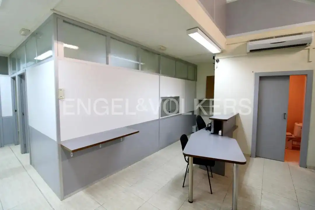 Office space for sale in Carrer la Parra, imagen 17