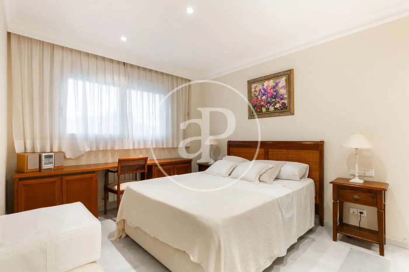 Bedroom of Flat for rent in Valencia  with Air Conditioner, Heating and Storage room