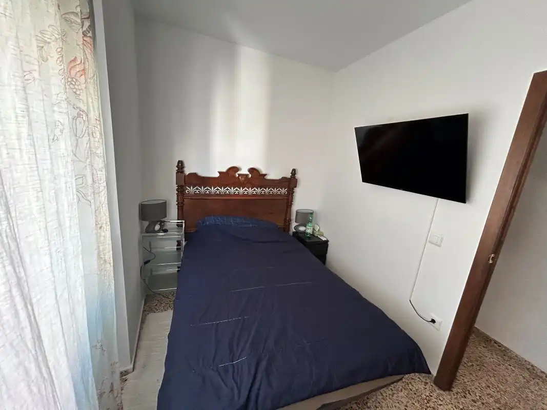Habitación de Ático en venta en Gandia con Aire acondicionado, Terraza y Amueblado