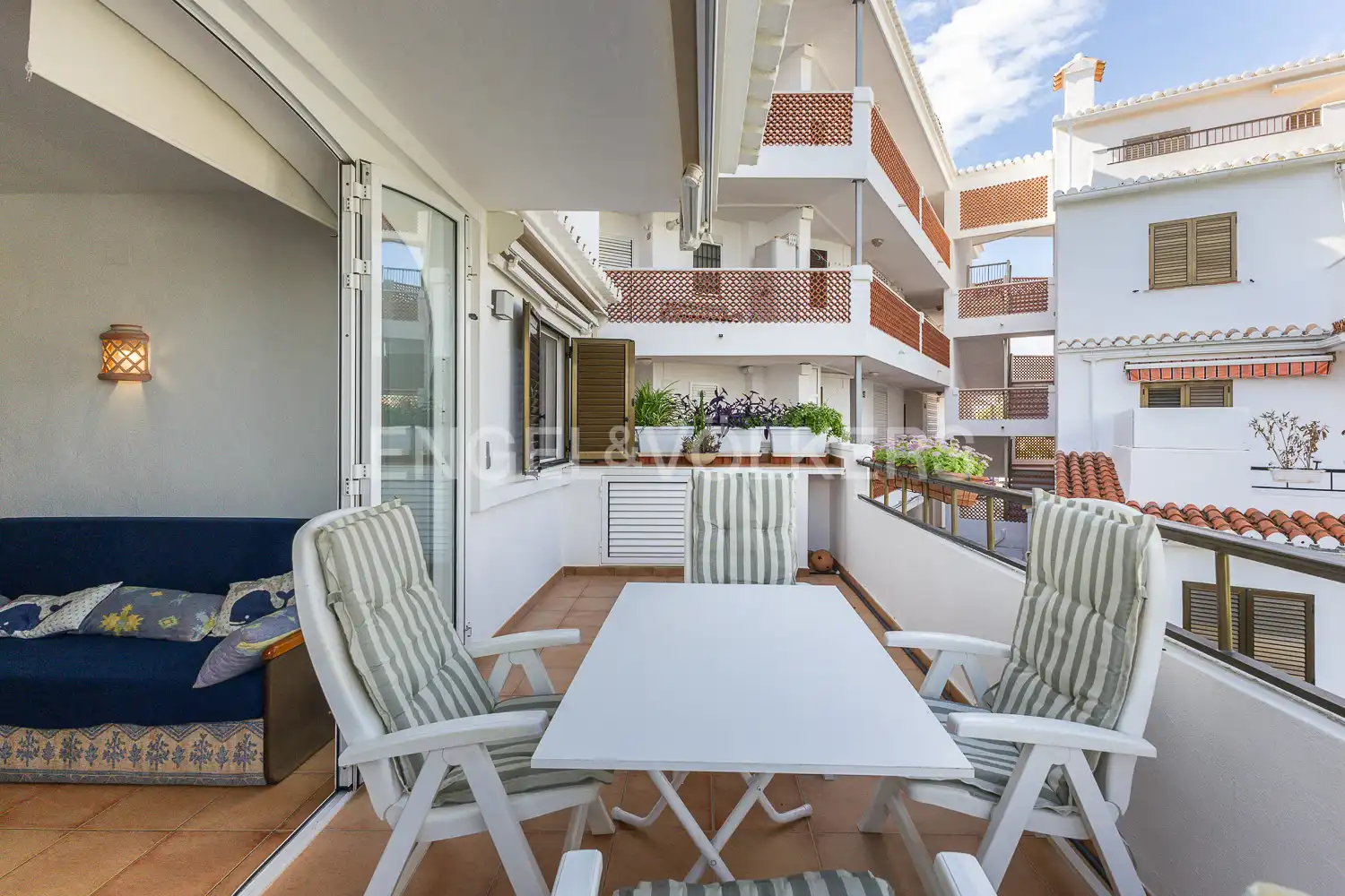 Terrace of Flat for rent in Dénia  with Air Conditioner, Heating and Terrace