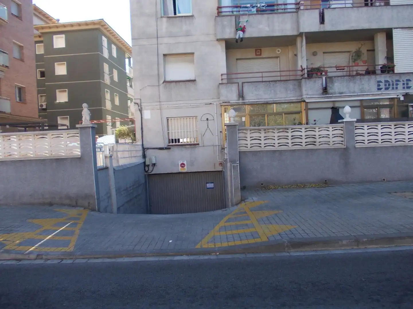 Parkplatz von Garage zur Miete in Calafell