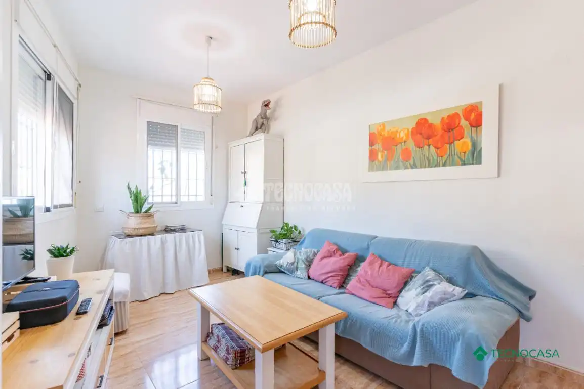 Living room of Attic for sale in Roquetas de Mar  with Air Conditioner, Terrace and Community pool