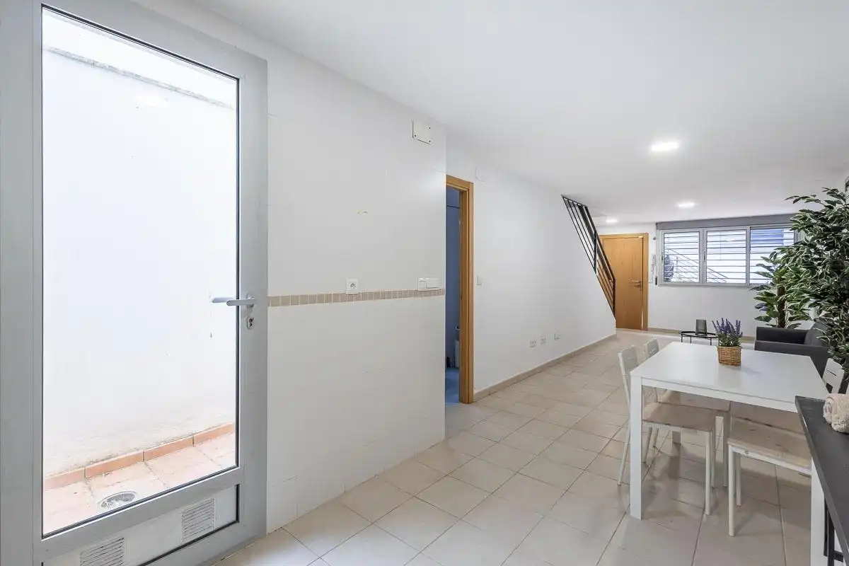 Duplex in vendita a Calle Calle Isaac Newton, imagen 5