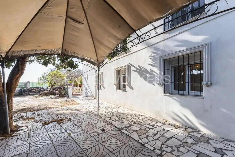 Vista exterior de Casa o chalet en venta en Paterna con Aire acondicionado, Calefacción y Jardín privado