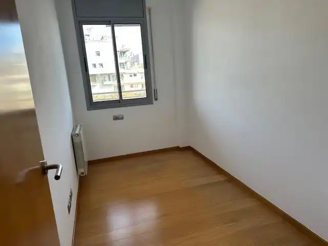 Bedroom of Flat for sale in Badalona  with Air Conditioner, Heating and Parquet flooring