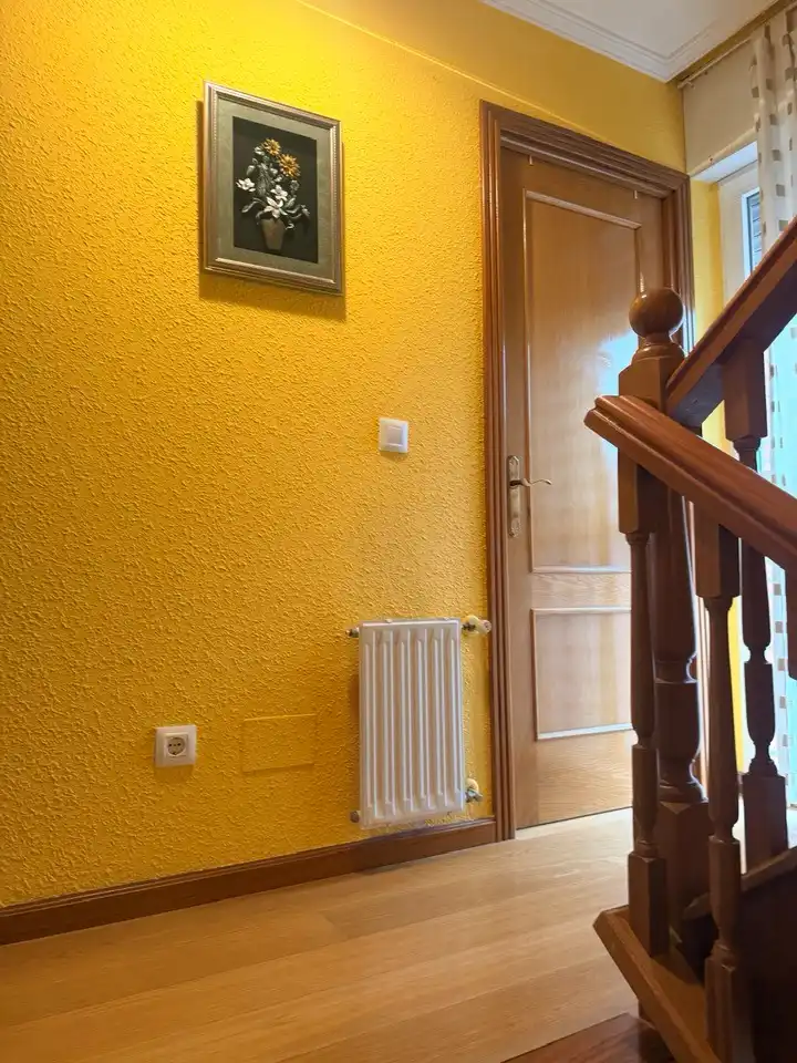 Casa adosada en venta en Torrelavega  con Calefacción, Parquet y Terraza