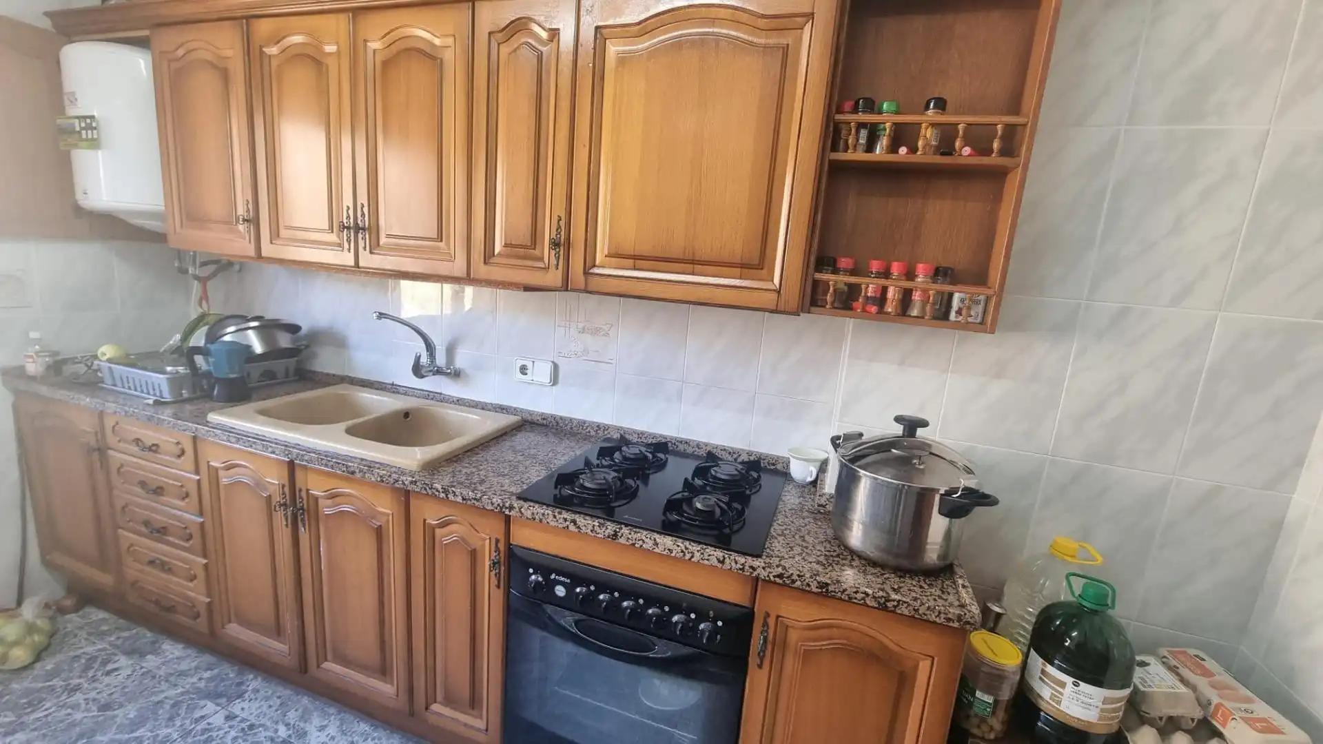 Cocina de Finca rústica en venta en Cebanico con Calefacción, Jardín privado y Terraza