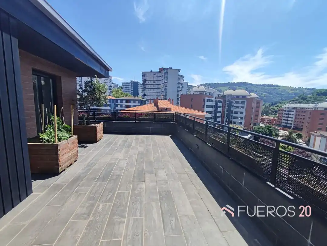Terrasse von Dachboden zum Verkauf in Barakaldo  mit Heizung, Terrasse und Abstellraum