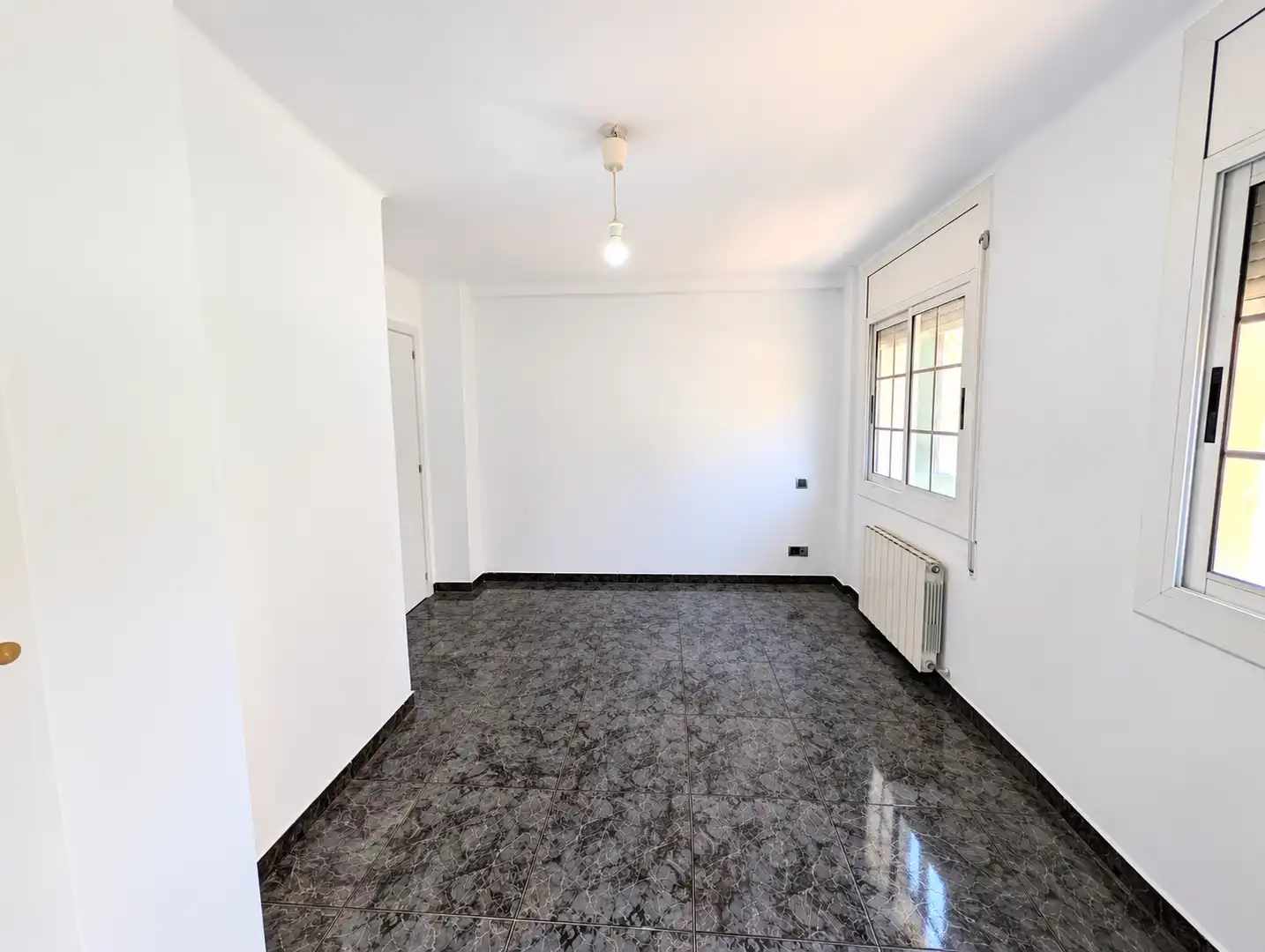 Sala de estar de Piso en venta en Badalona con Aire acondicionado, Calefacción y Horno