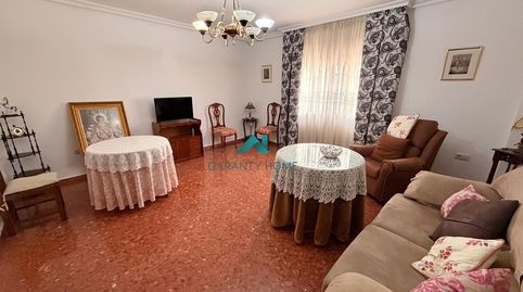 Foto 2 von Erdgeschoss zum Verkauf in Martos, Jaén