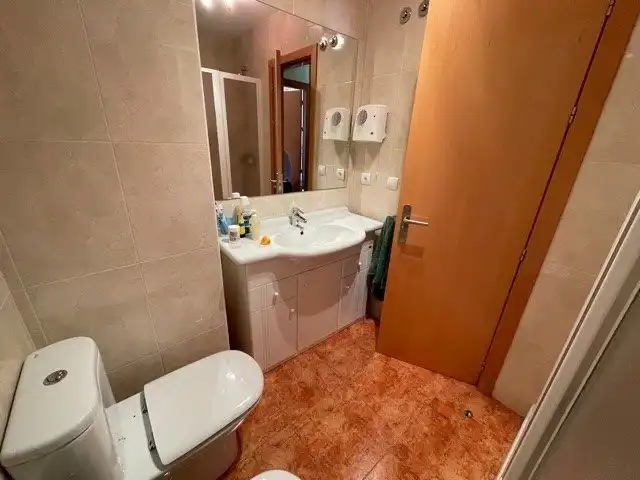 Bany de Apartament en venda en Villafranca del Bierzo amb Traster i Moblat