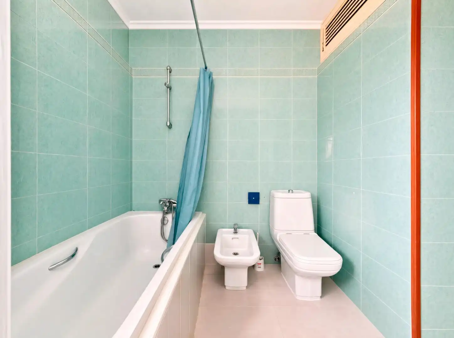 Bany de Casa o xalet en venda en Santa Eulària des Riu amb Jardí privat, Terrassa i Traster