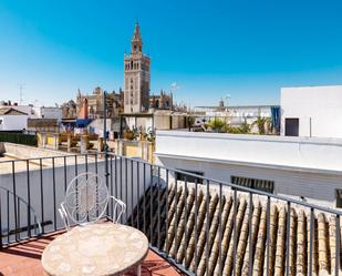 Terrace of House or chalet for sale in  Sevilla Capital  with Air Conditioner and Terrace