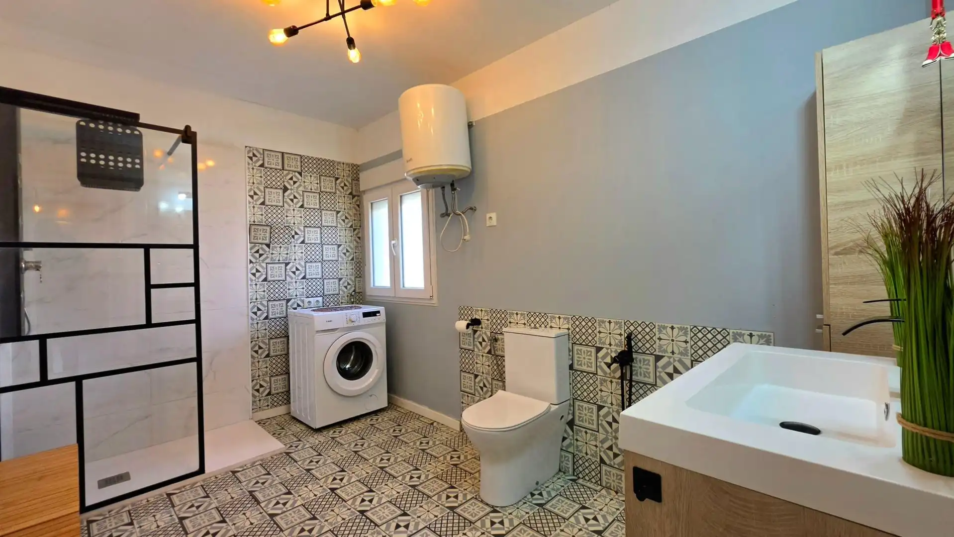 Baño de Piso en venta en Cartagena con Aire acondicionado, Calefacción y Amueblado
