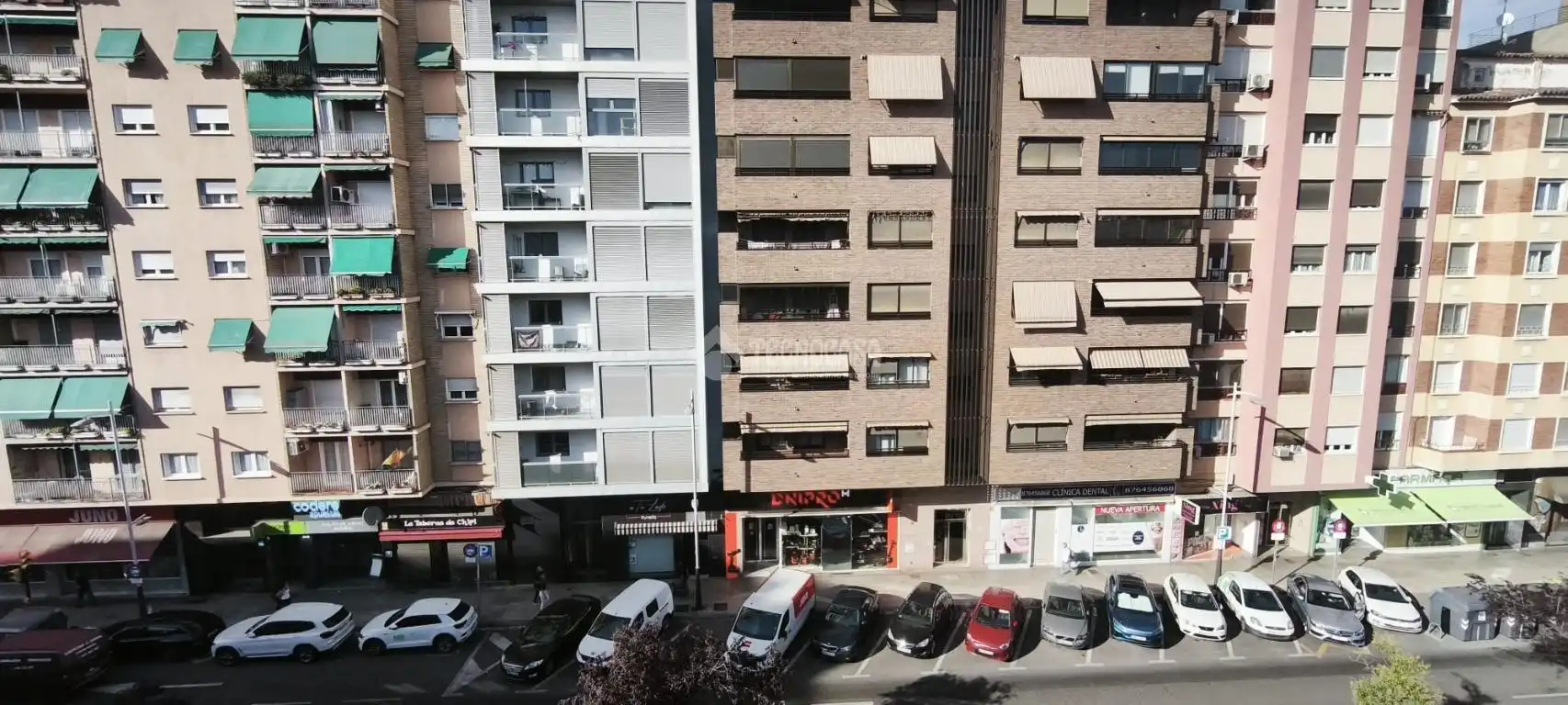 Vista exterior de Piso en venta en Zaragoza con Calefacción, Parquet y Amueblado