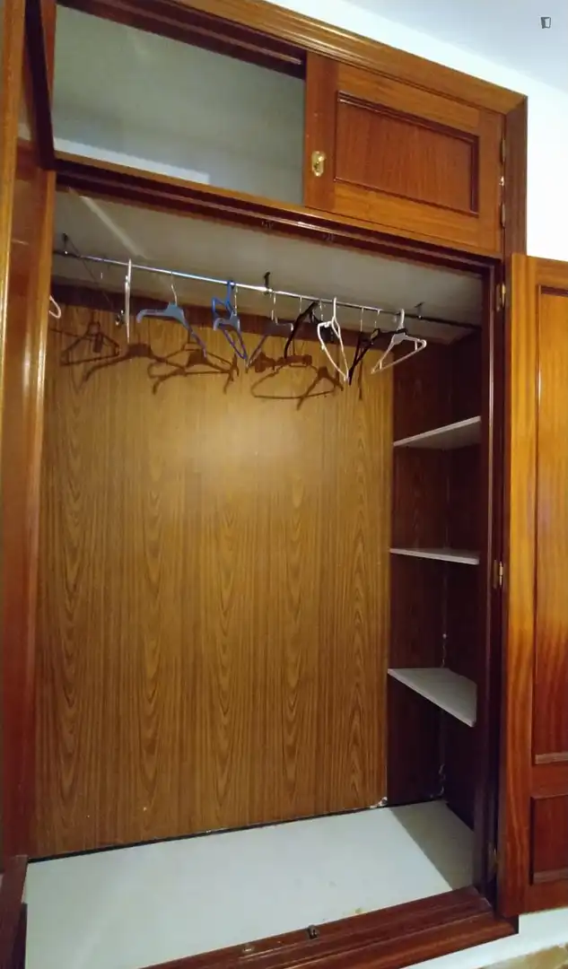 Apartamento para compartir en Granada con Amueblado, Horno y Lavadora