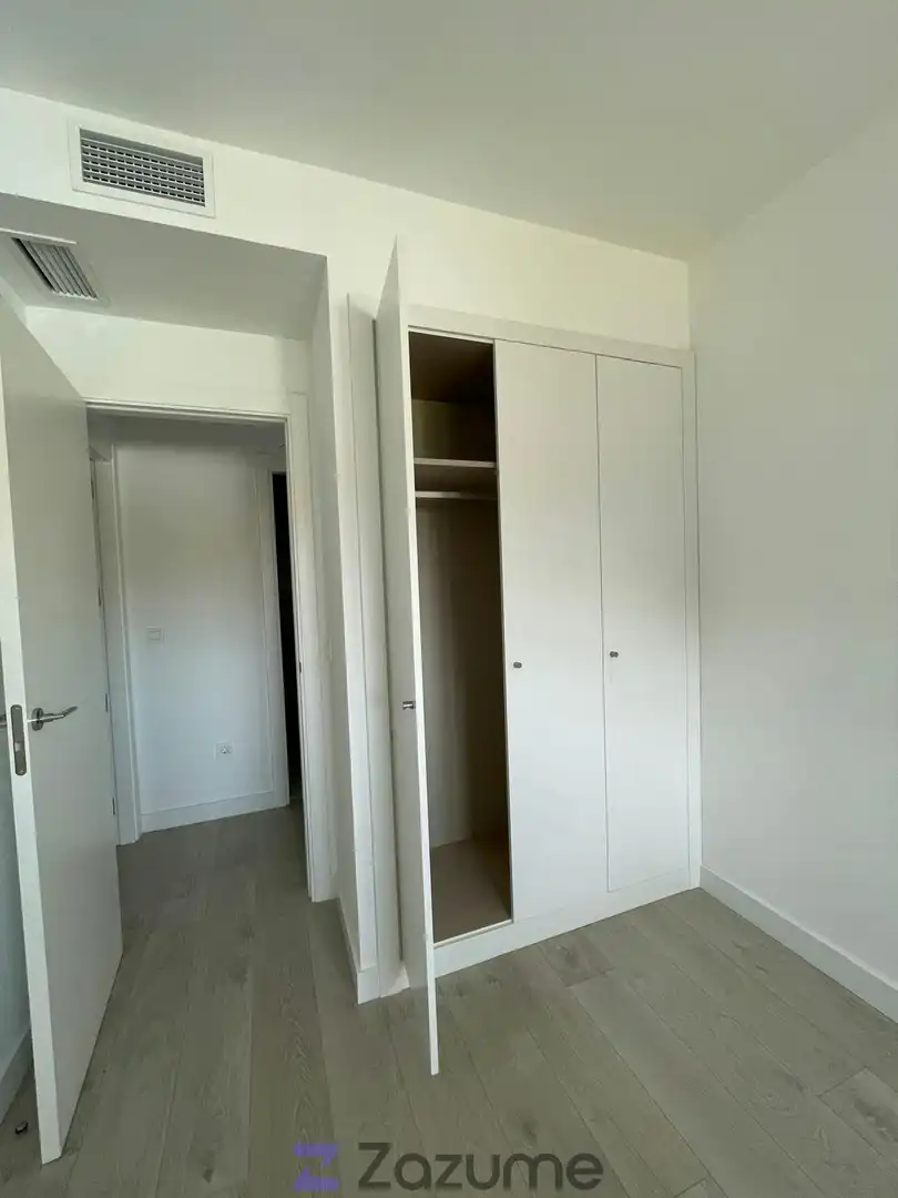 Piso con jardín en alquiler en Av. Rocio Jurado, imagen 16