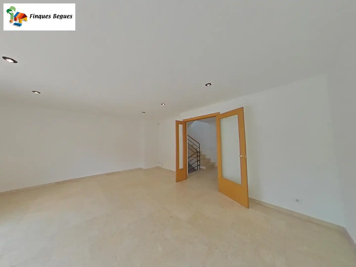 Detached homes for sale in Begues  with Air Conditioner, Heating and Private garden